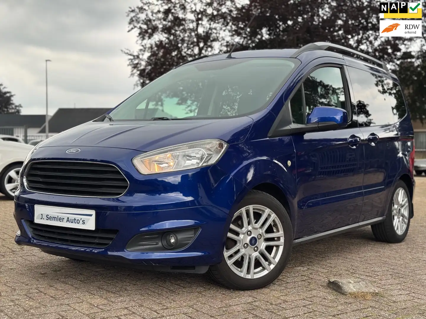 Ford Tourneo Courier 1.0 Titanium AIRCO STOELVERW. TREKHAAK NWE.DRIEM 2 Blauw - 1