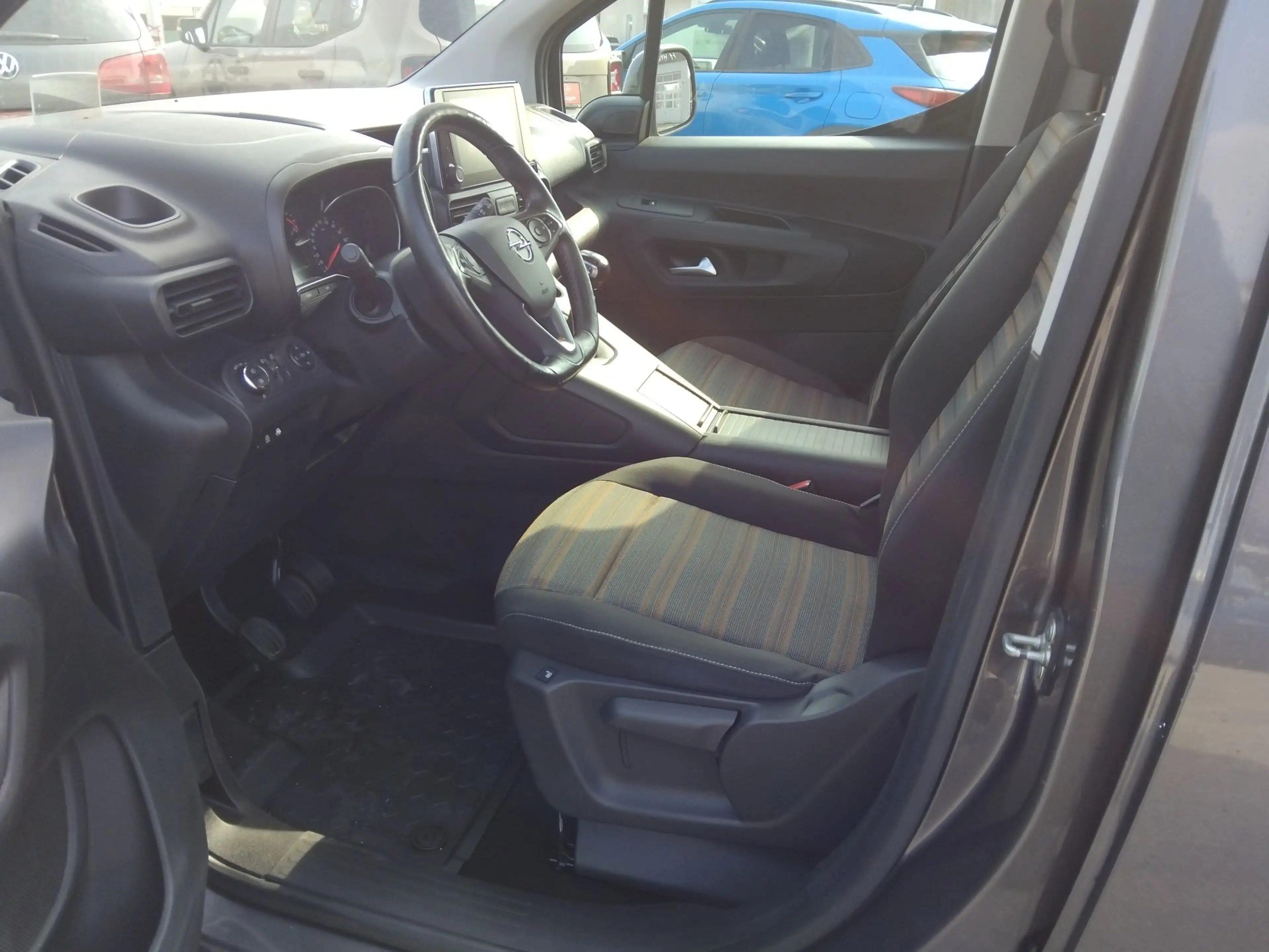Opel Combo Life Combo Life 1,5 CDTI L1H1 LENKRDHZG+HUD+RFK — photo 11