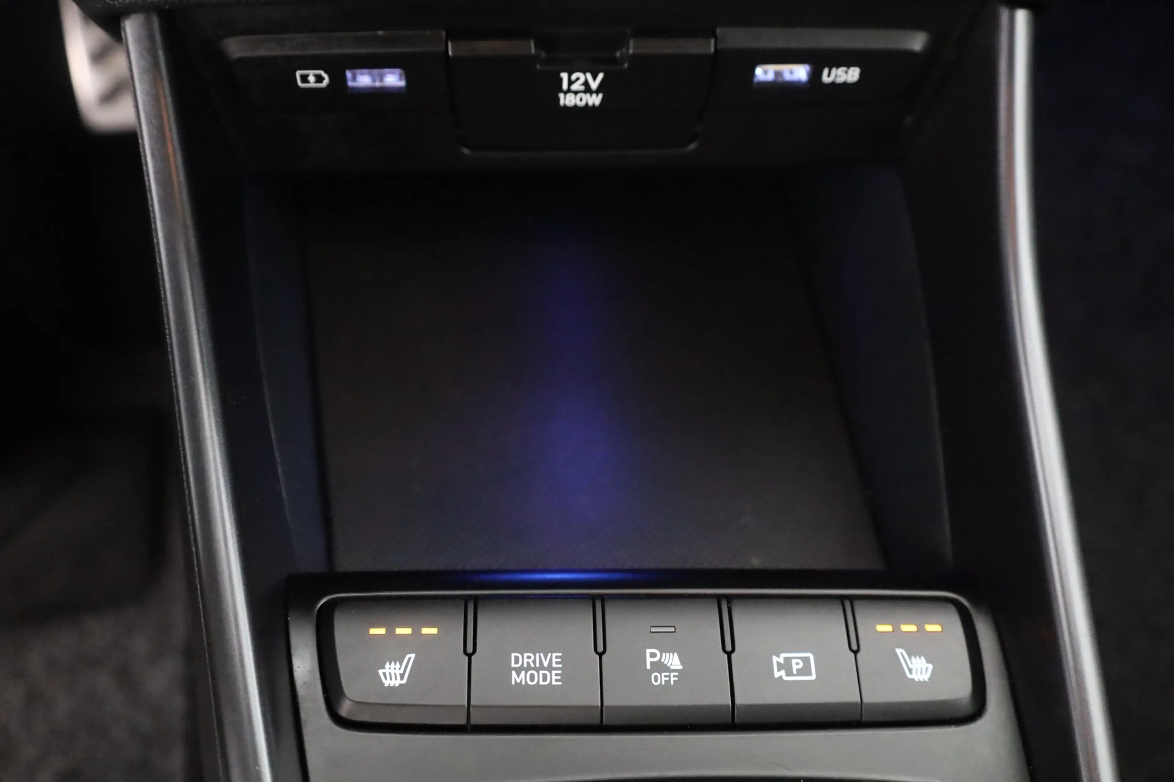 Hyundai BAYON Bayon 1.0 T-GDI Intro Edition LED Navi Kamera — photo 13