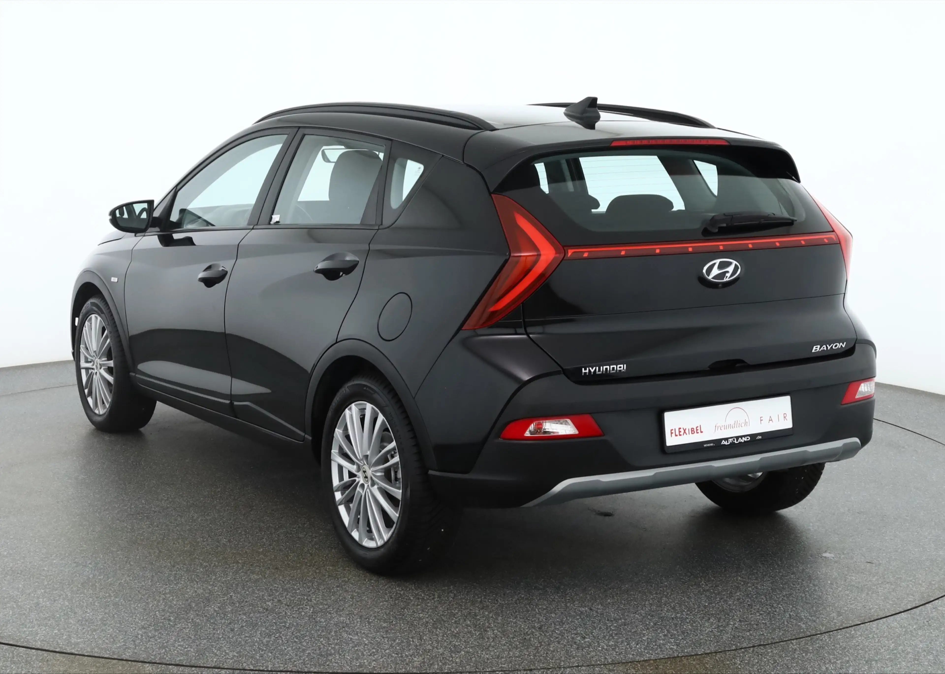 Hyundai BAYON Bayon 1.0 T-GDI Intro Edition LED Navi Kamera — photo 3