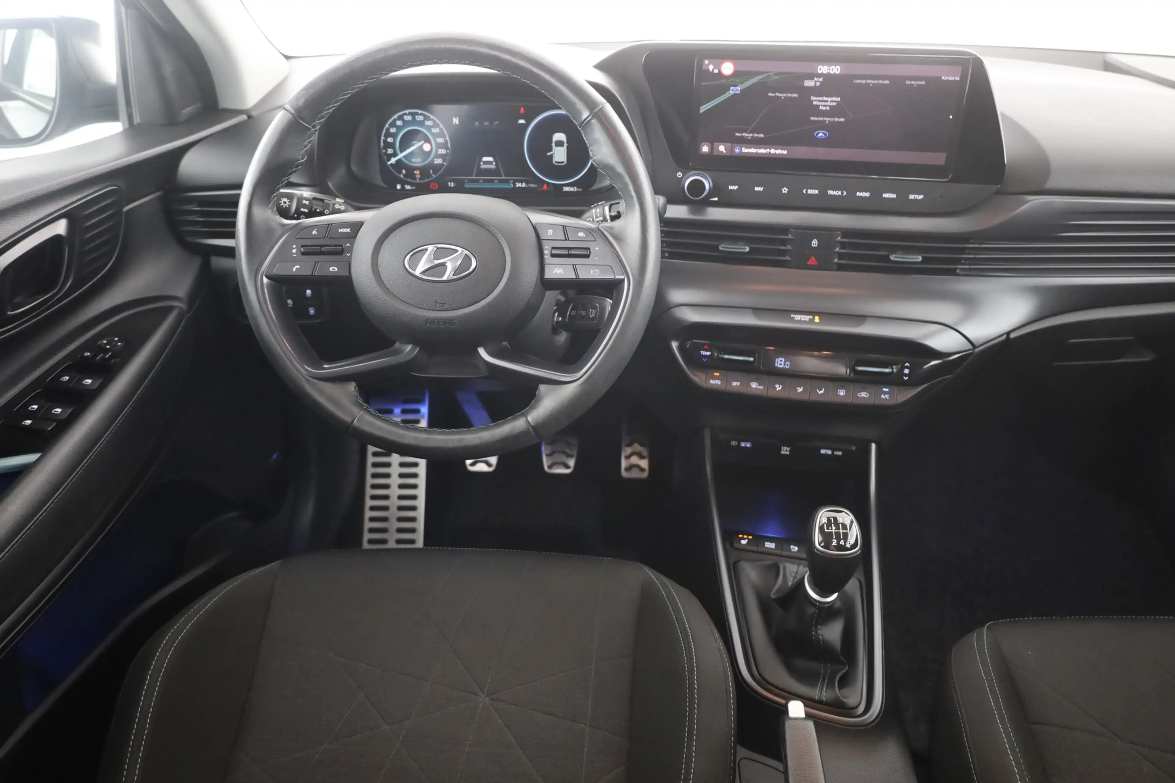 Hyundai BAYON Bayon 1.0 T-GDI Intro Edition LED Navi Kamera — photo 10