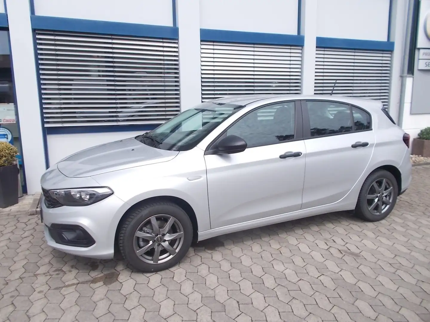 Fiat Tipo 1.0 T3 City Life Silber - 2