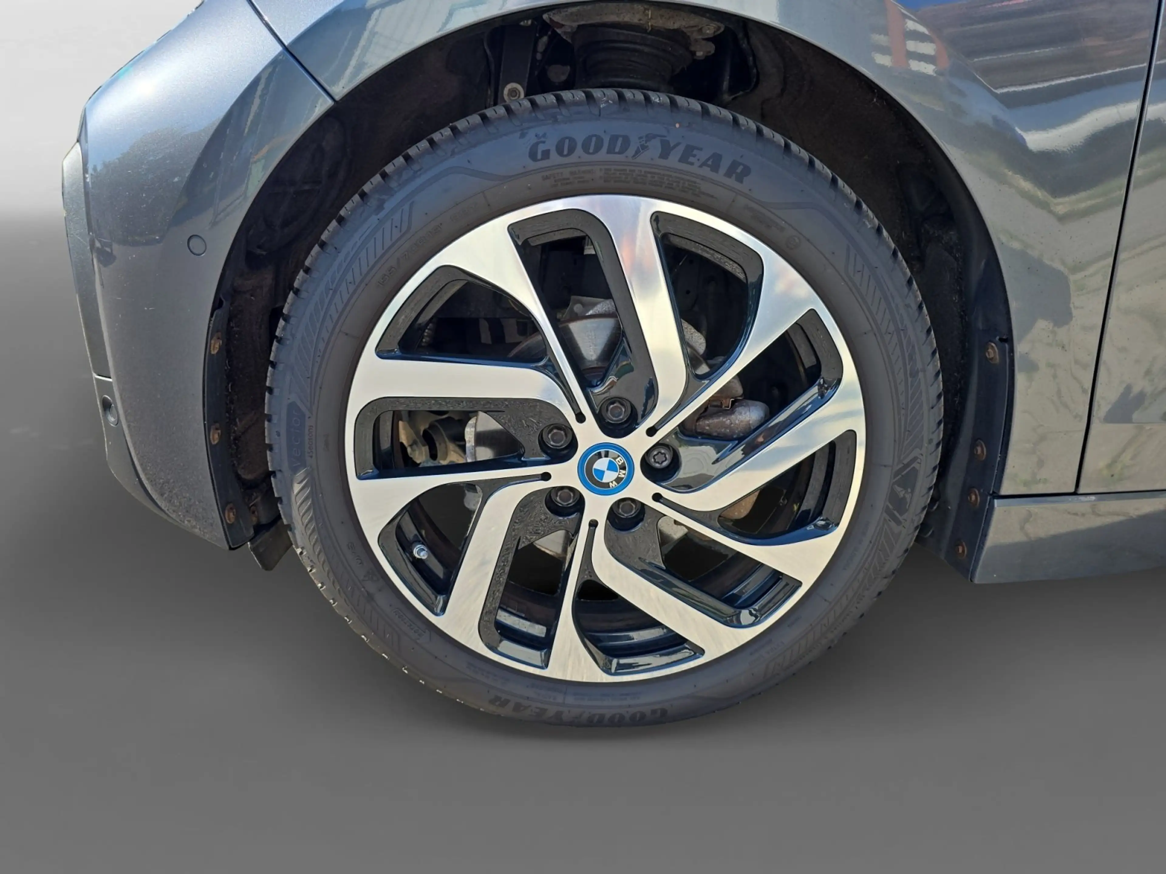 BMW i3 Basis — photo 9