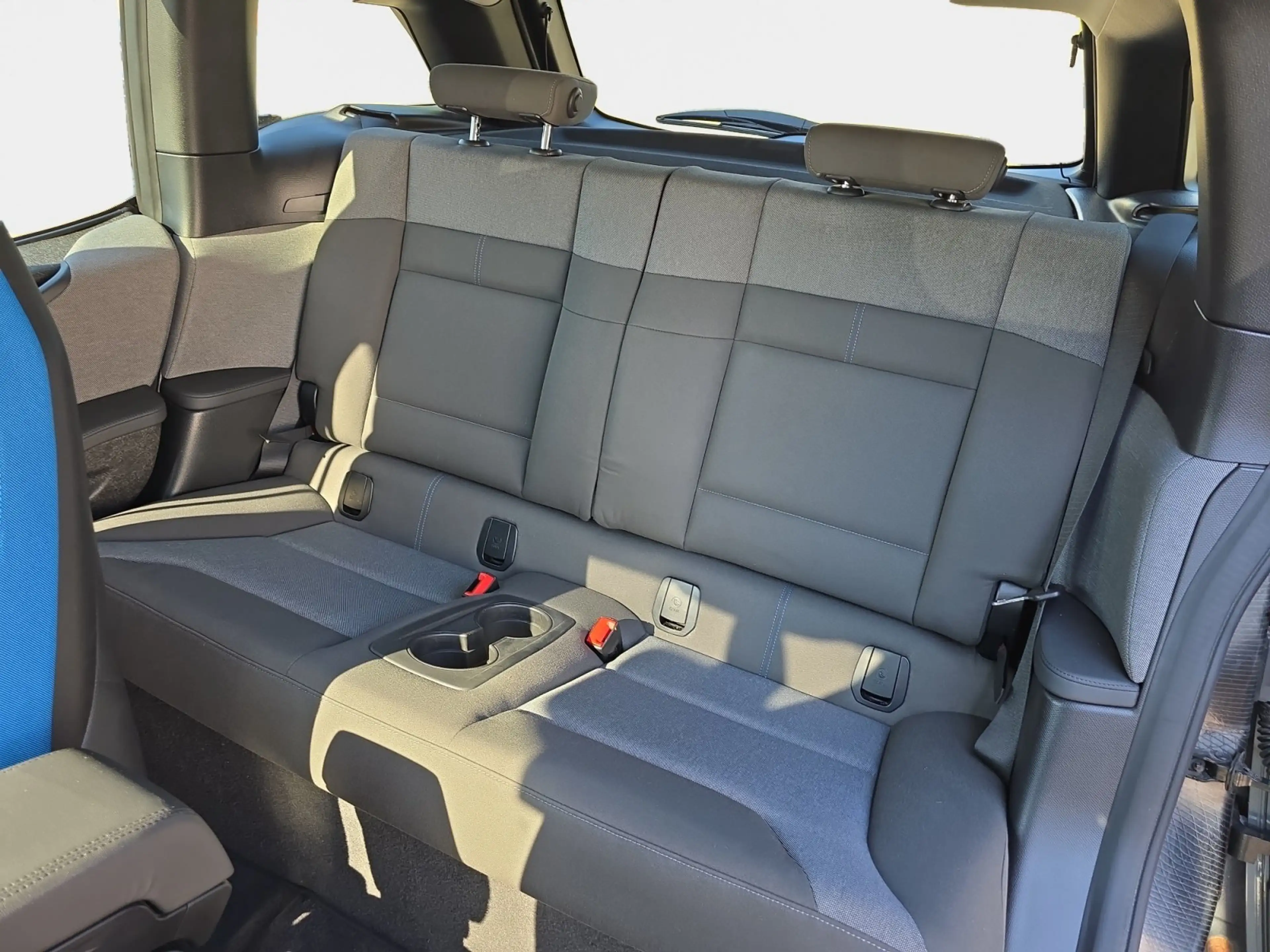 BMW i3 Basis — photo 14