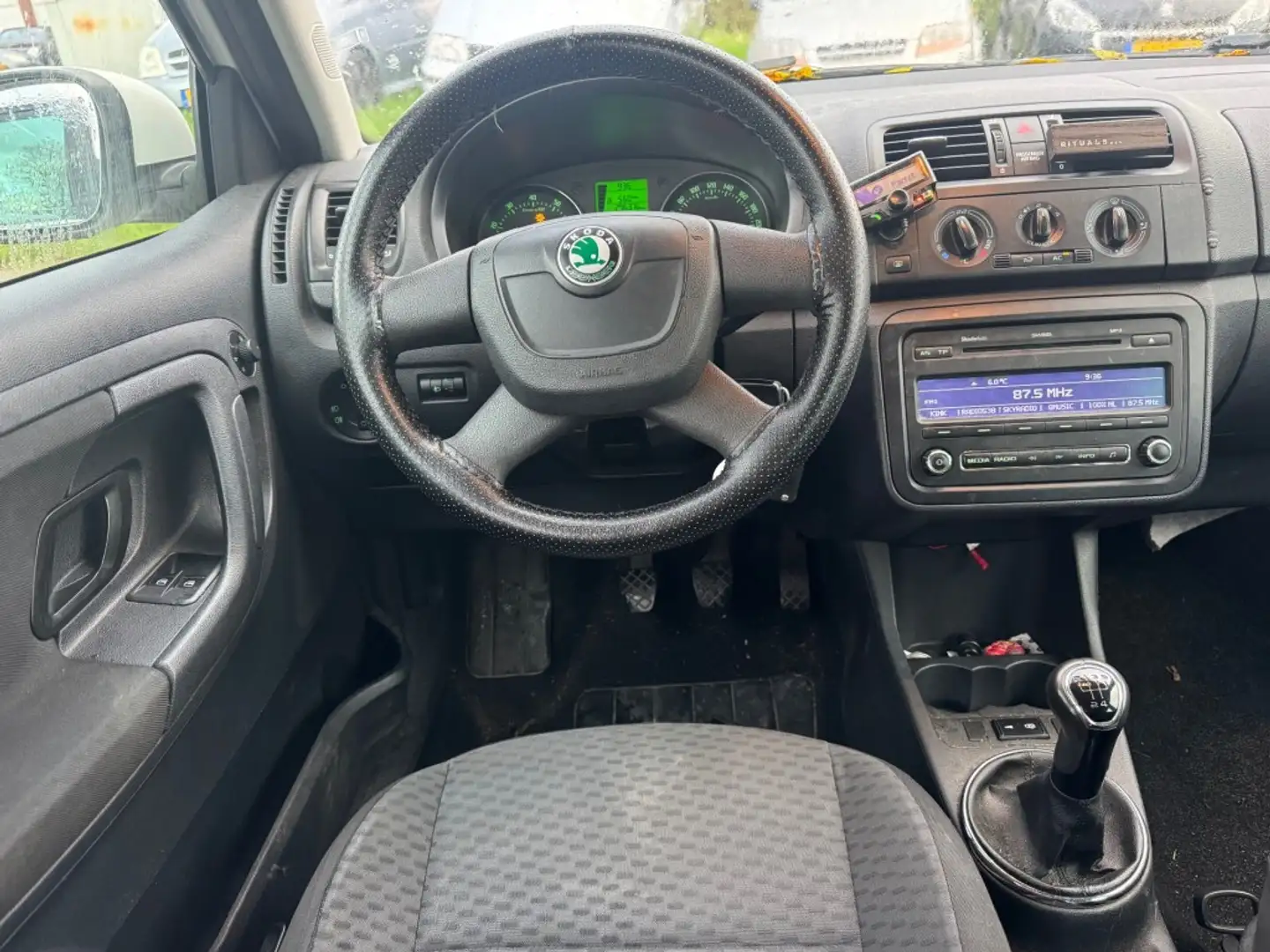 Skoda Fabia 1.2 TSI Ambition AIRCO EXPORT PRICE NAP Blanc - 2