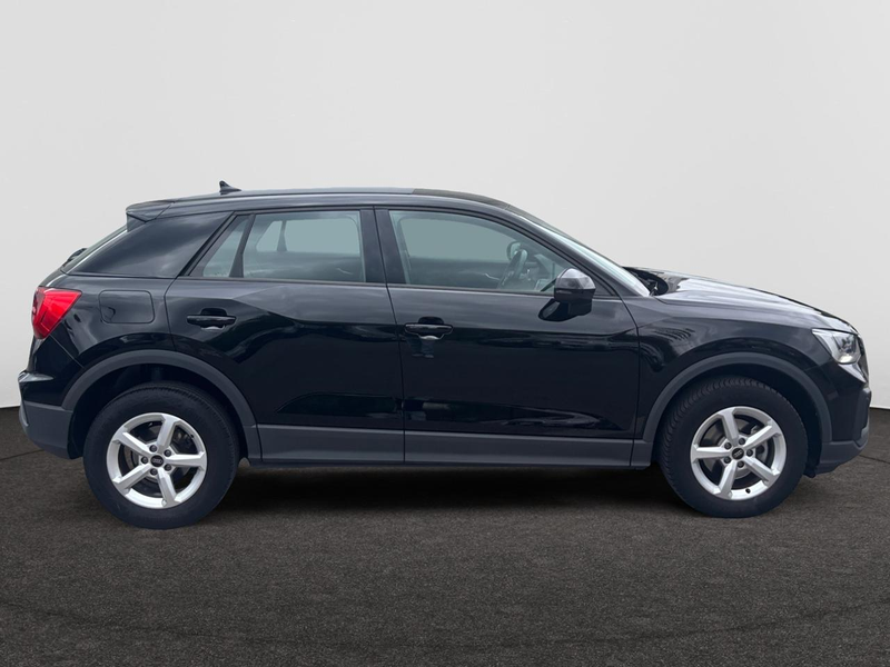 Audi Q2 30 TFSI Attraction — photo 9