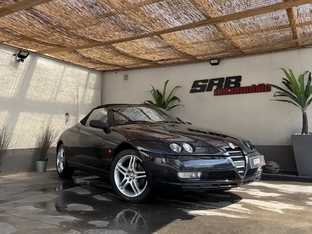 Alfa Romeo Spider Spider 2.0i 16v JTS Medio