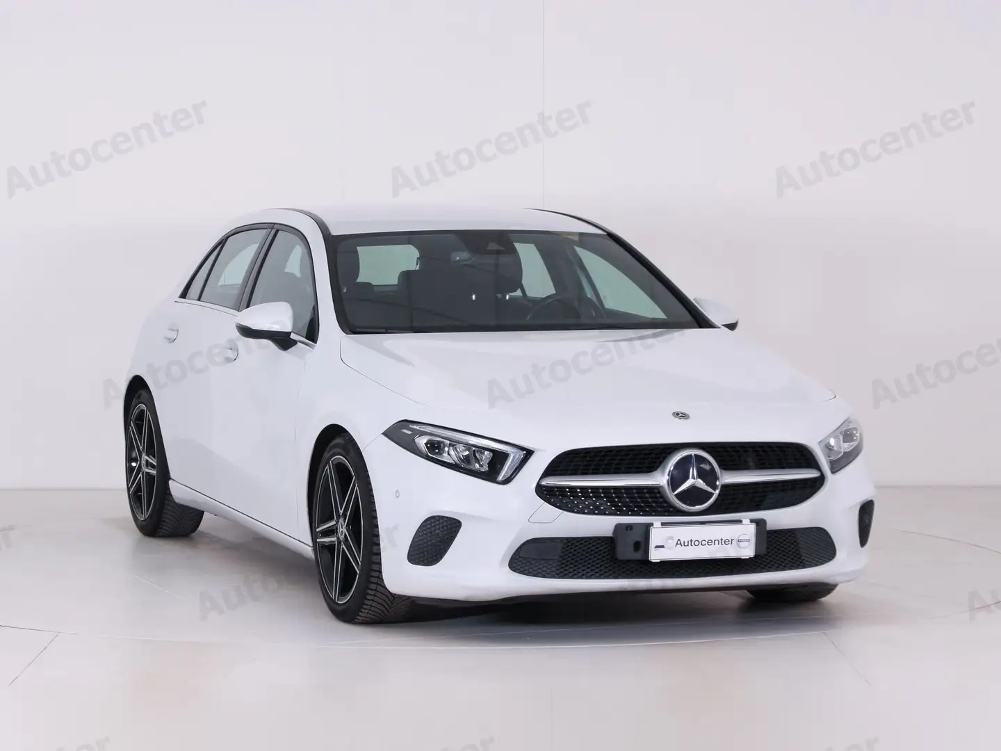 Mercedes-Benz A 180 180 D SPORT Aut. Bianco - 2