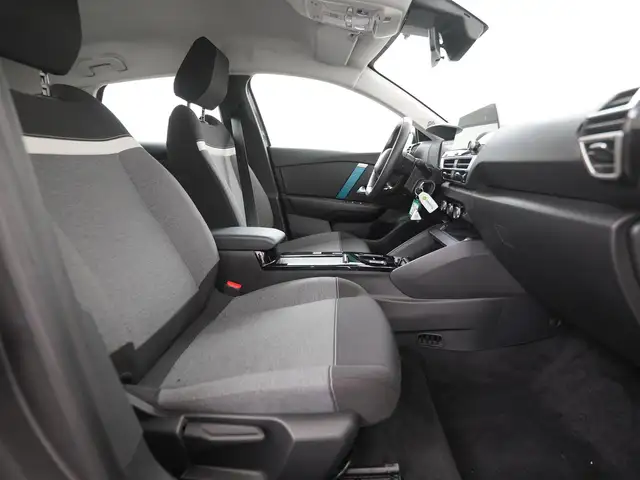 Citroen E-C4 view 3