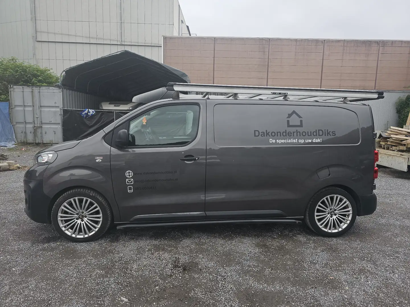 Peugeot Expert L2H1 EAT8 Premium - 2