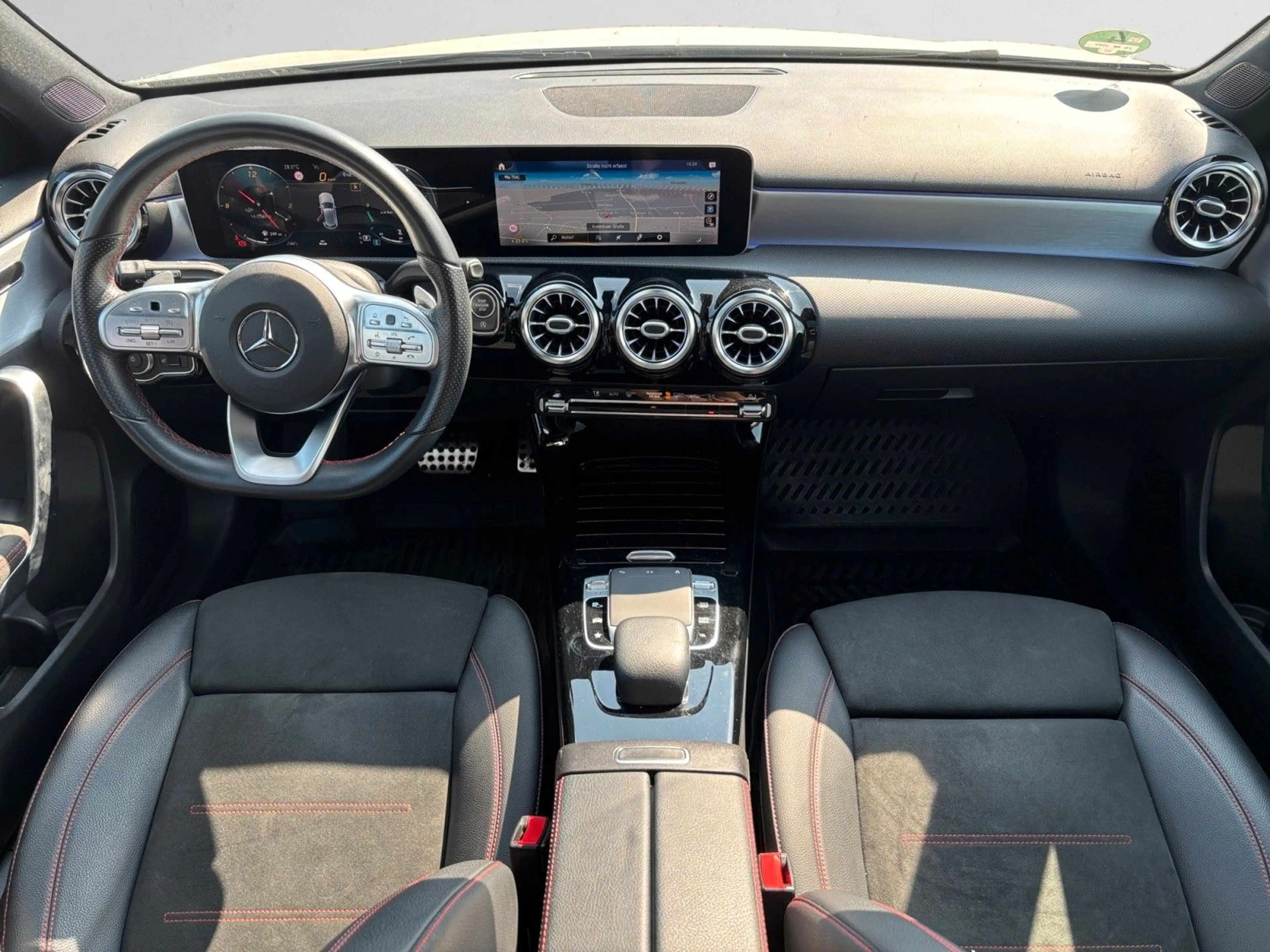 Mercedes-Benz A 250 AMG NIGHT-PAKET|PANO|AMBIENTE|NAVI 18"Z — photo 10