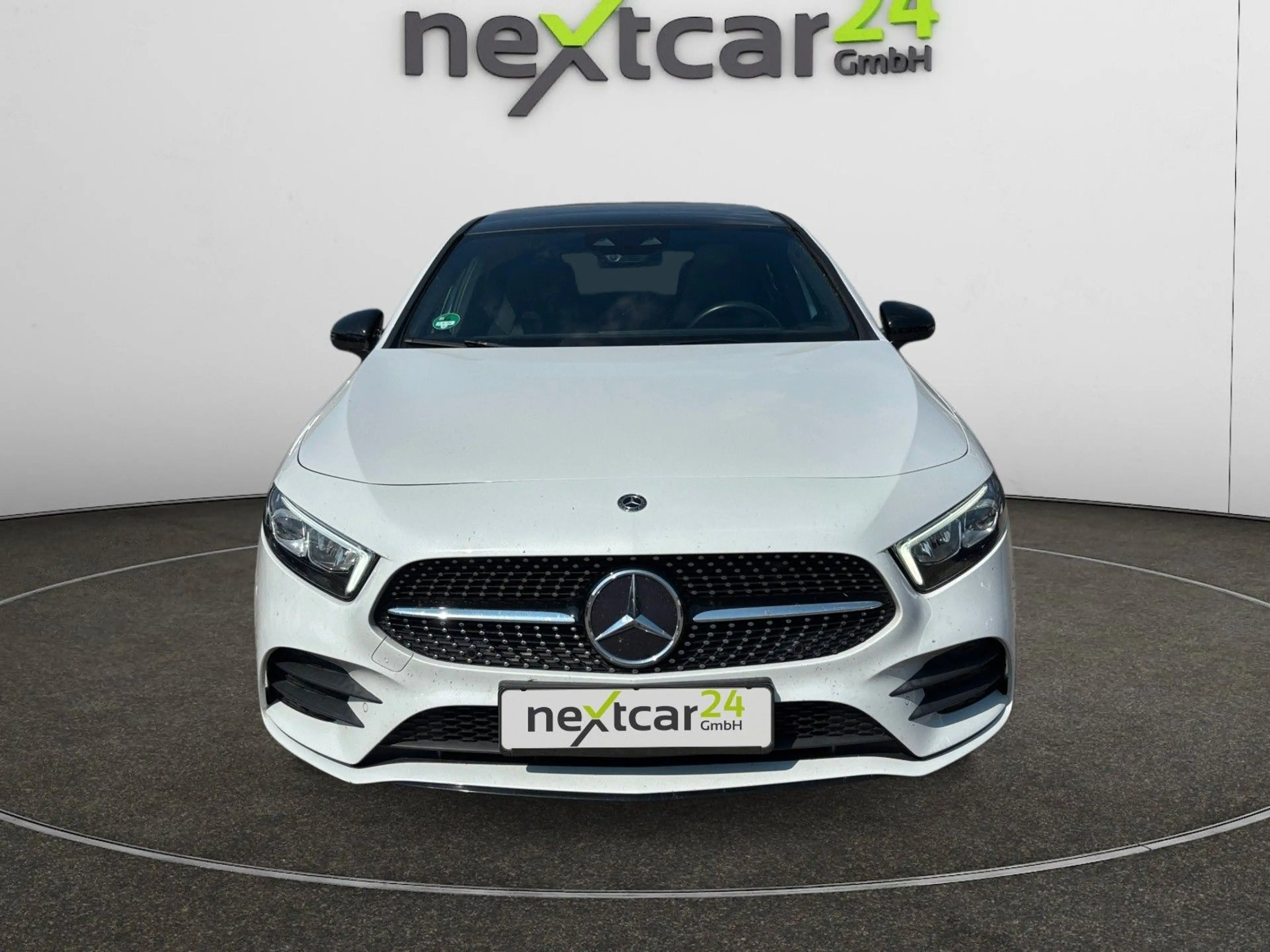 Mercedes-Benz A 250 AMG NIGHT-PAKET|PANO|AMBIENTE|NAVI 18"Z — photo 8