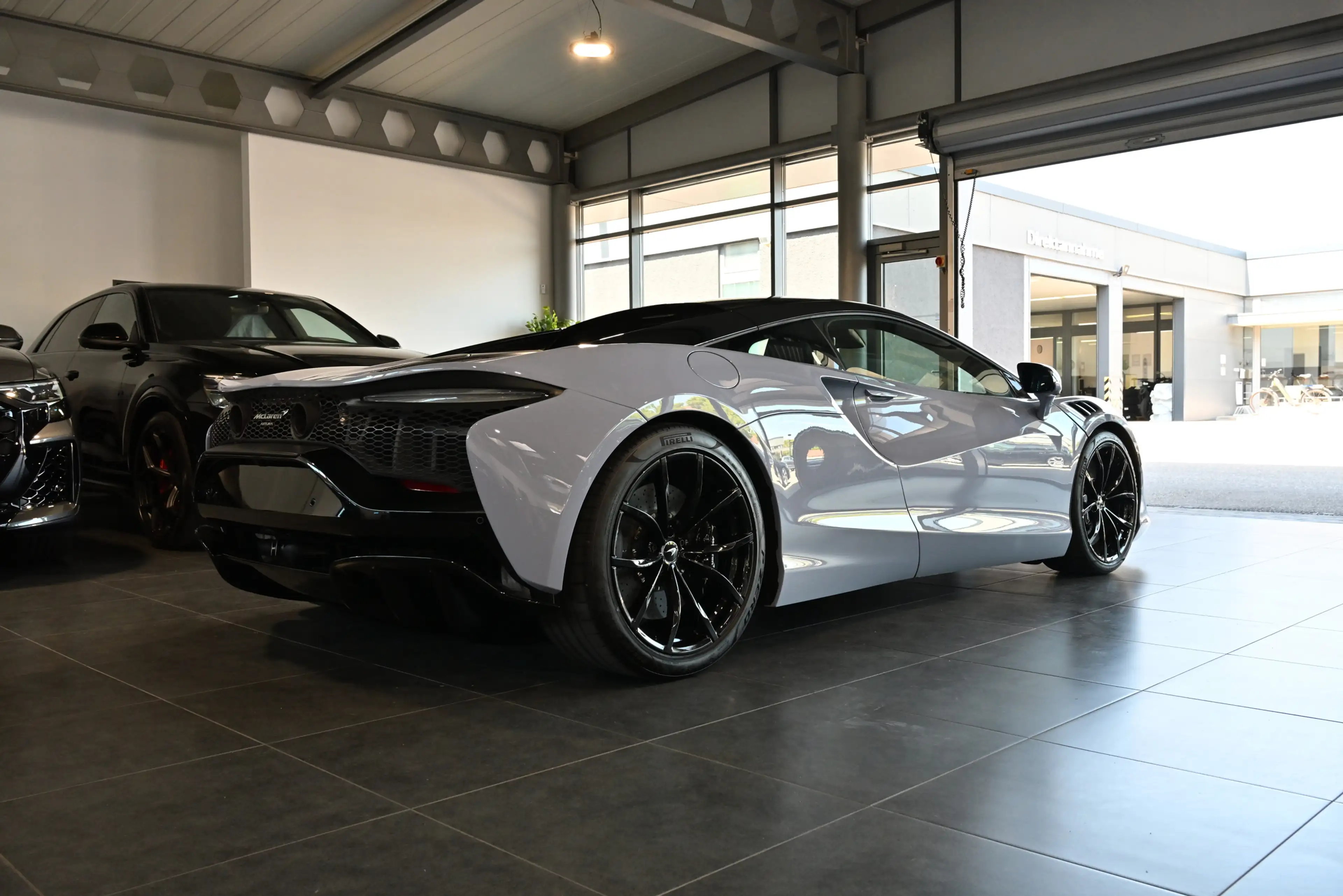 McLaren Artura MSO Ceramic Grey Tech Lux Technology Pack — photo 15