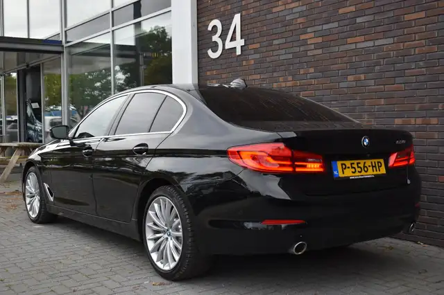BMW 5 Series view 2