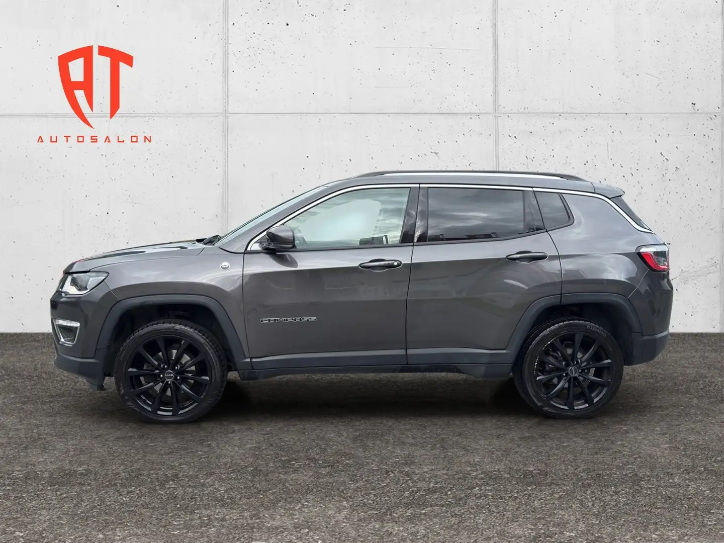Jeep Compass Opening Edition 4WD Gris - 2