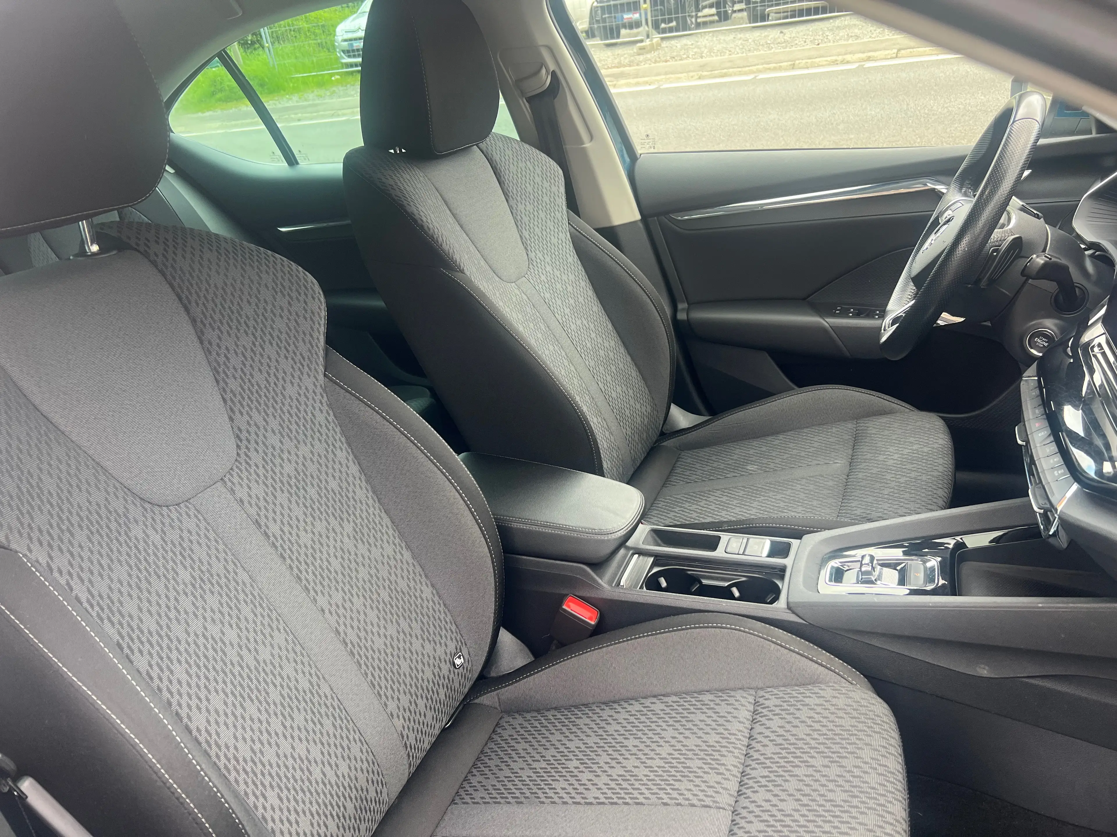 Skoda Octavia 1.0 TSI eTec MHE Ambition DSG GPS CAMÉRA CRÉDIT 100% NEUVE FULL OPTIONS — photo 14