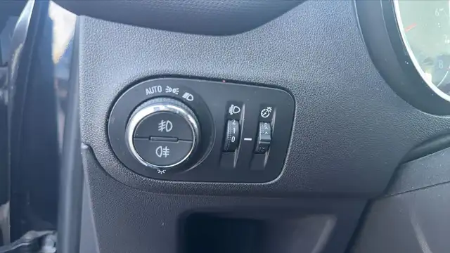 Opel Crossland X view 13