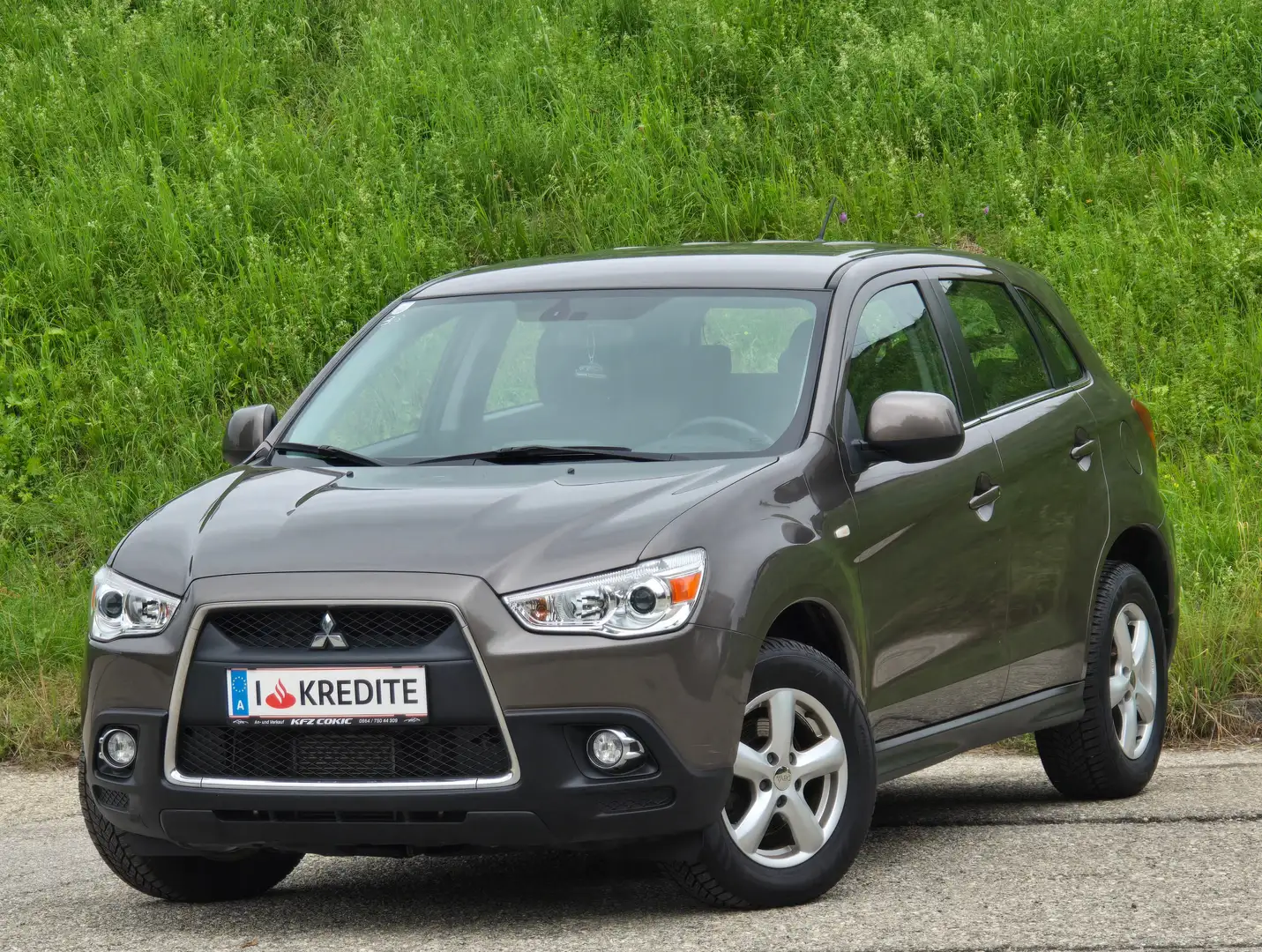 Mitsubishi ASX Edition 4X4 Top* Kredit*Wenig KM*Tempomat* AHK* Grau - 1