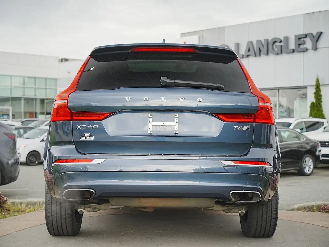 Volvo XC60 снимка Volvo XC60