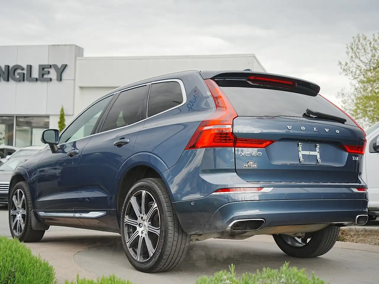 Volvo XC60 снимка Volvo XC60