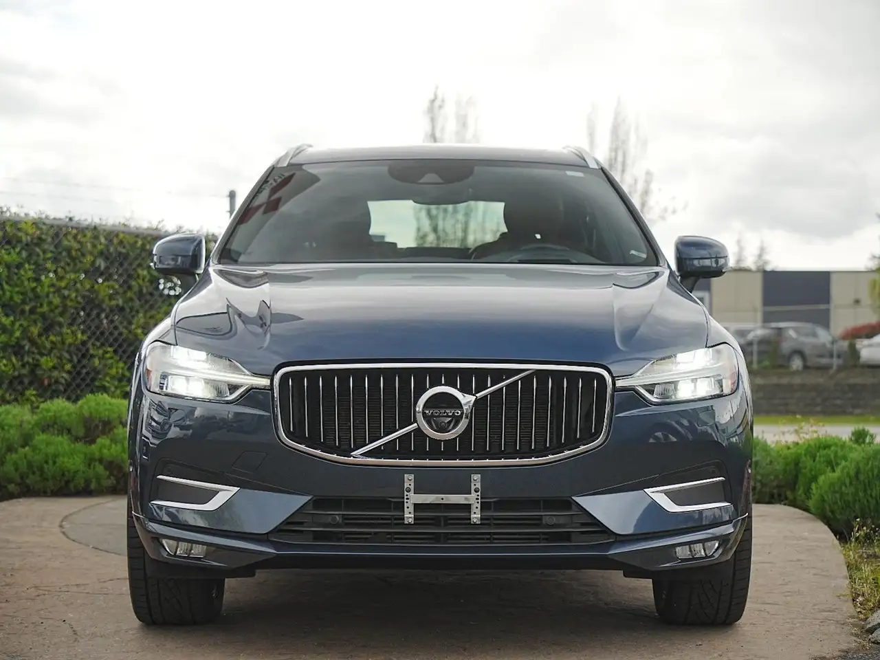Volvo XC60 снимка Volvo XC60