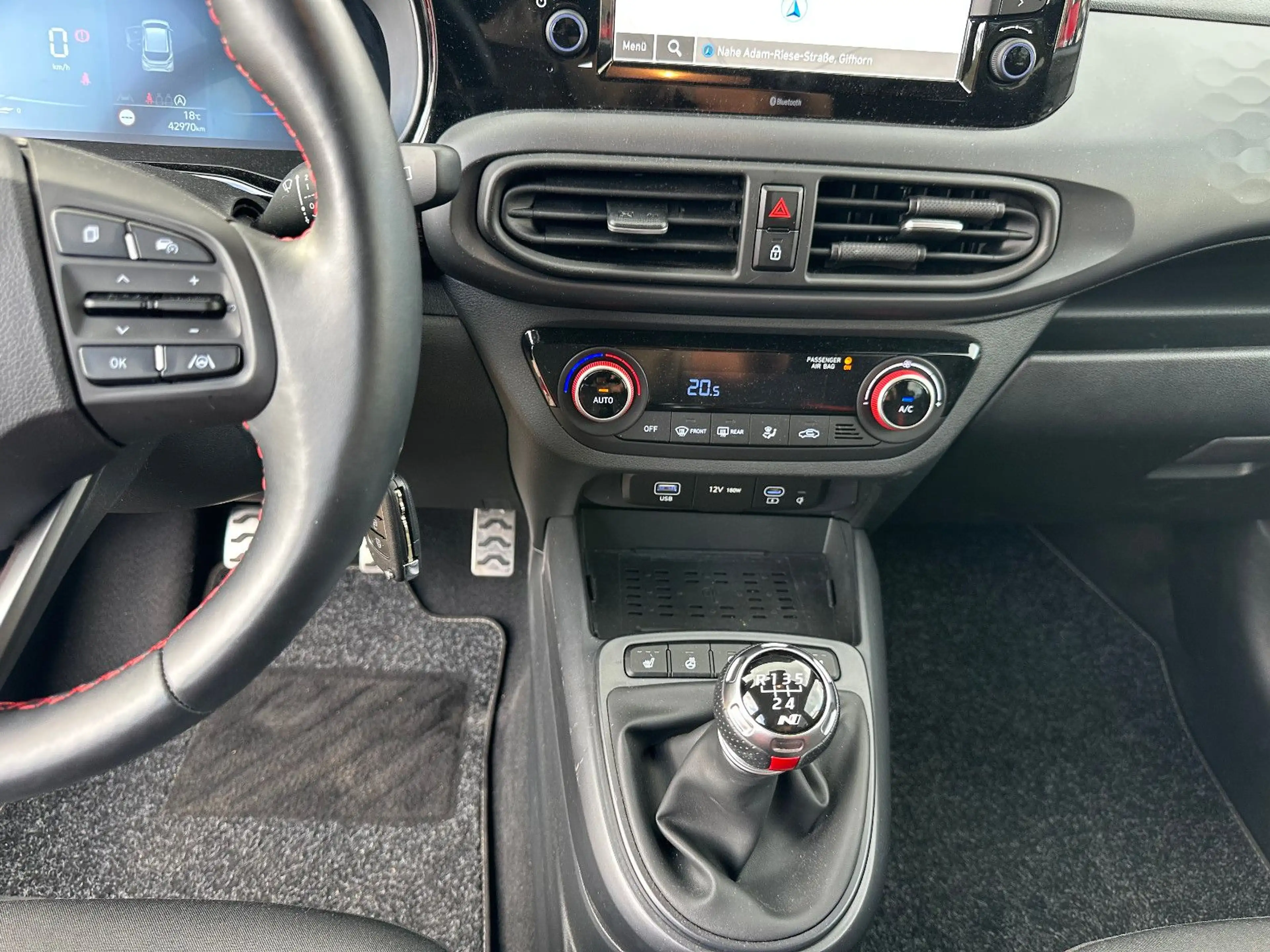 Hyundai i10 1.0 N Line NAVI / ALU / KAMERA — photo 11