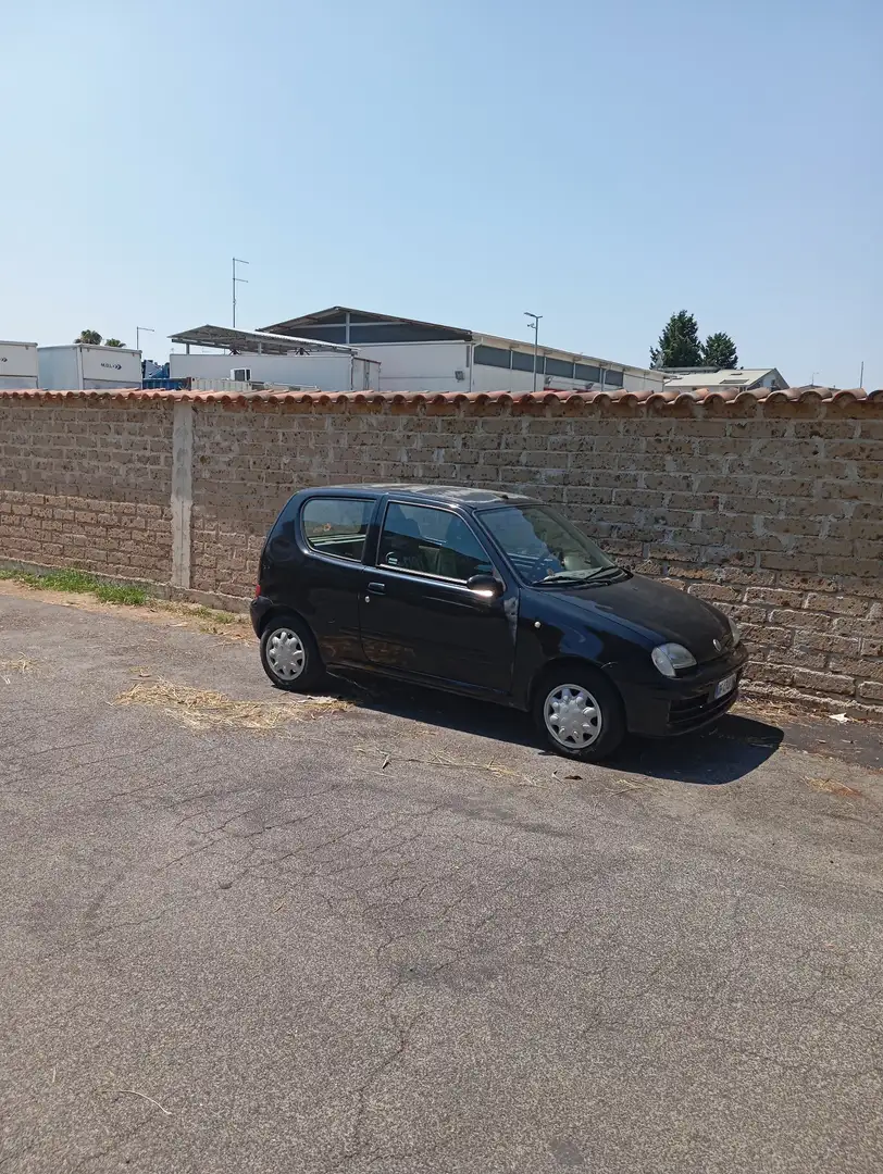 Fiat 600 1.1 Active (class) - 1