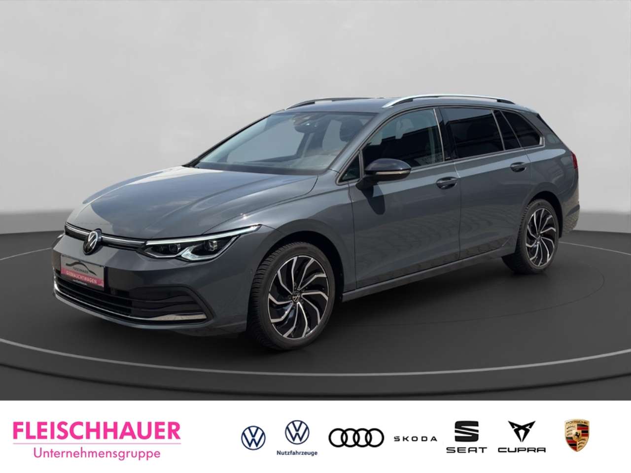 Volkswagen Golf Variant 2024 — VIII Move 1.5 eTSI Life AHK Navi LED Kamera