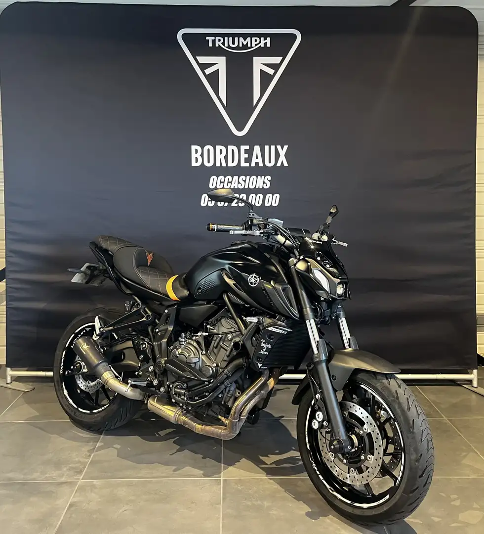 Yamaha MT-07 - 2