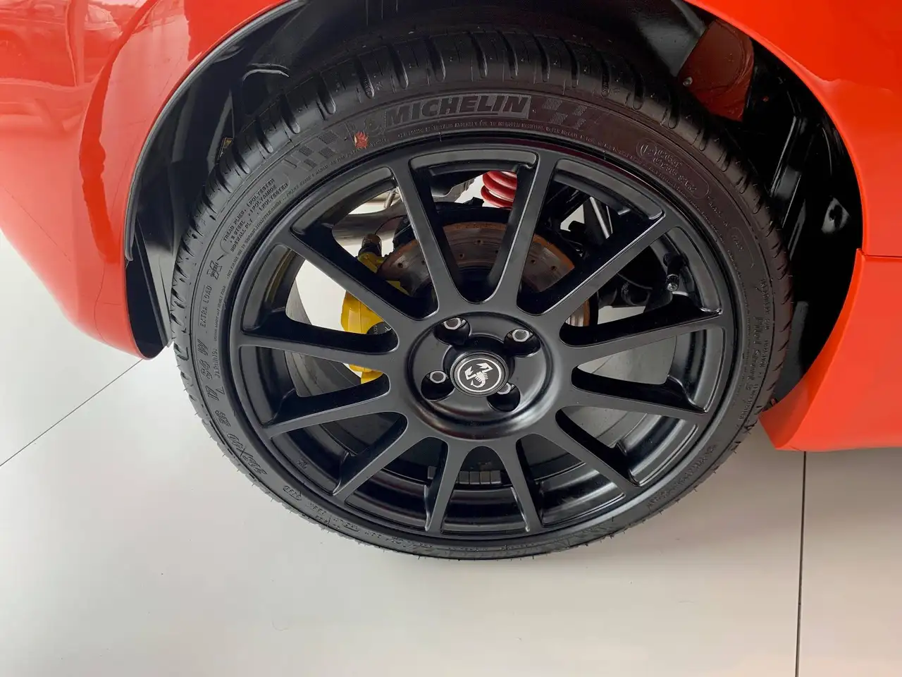 Abarth 695 2024