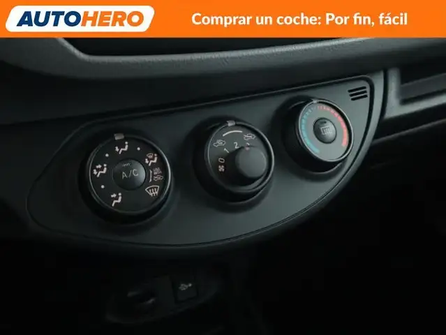 Toyota Yaris view 24