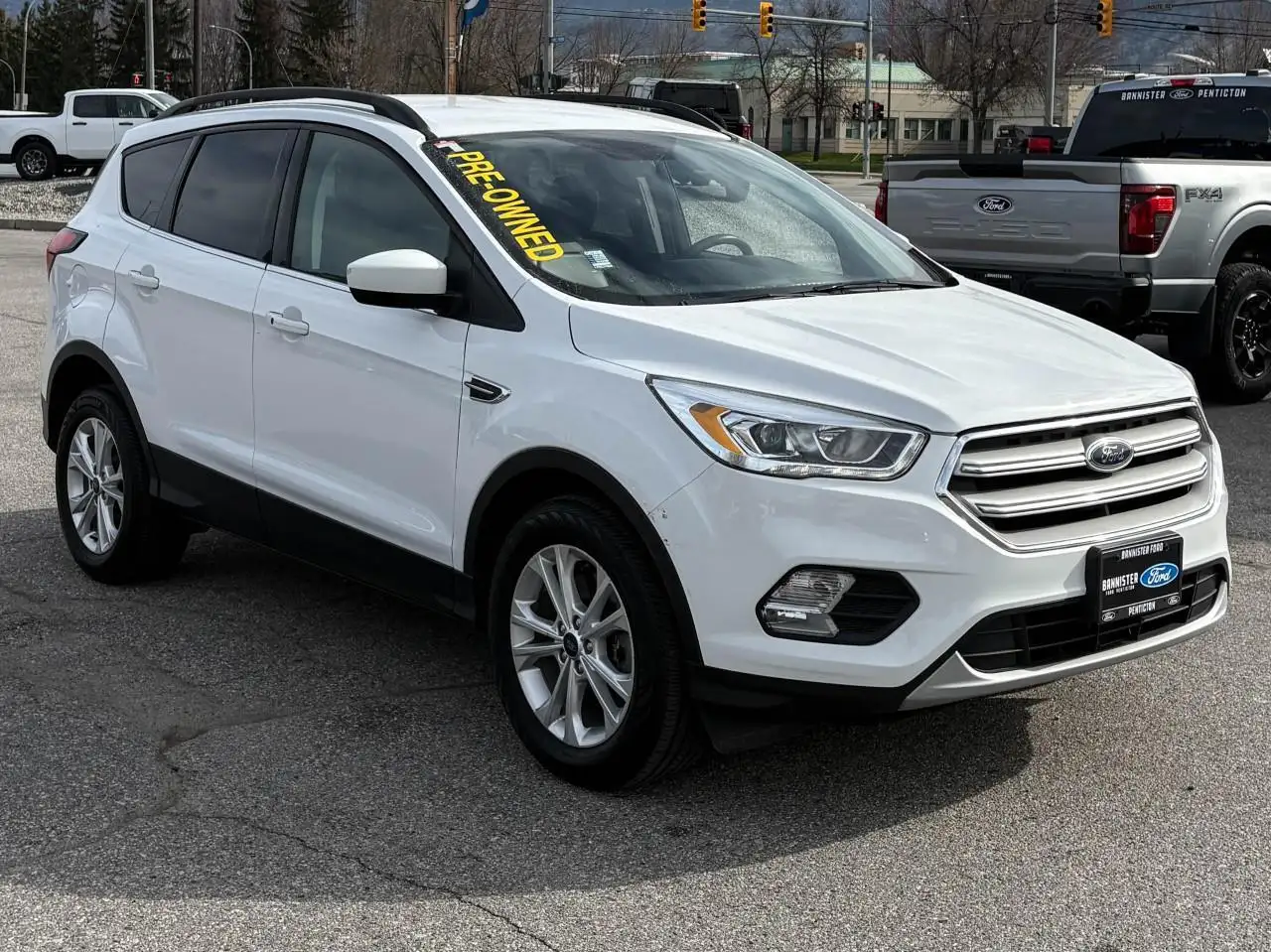 Ford Escape снимка Ford Escape
