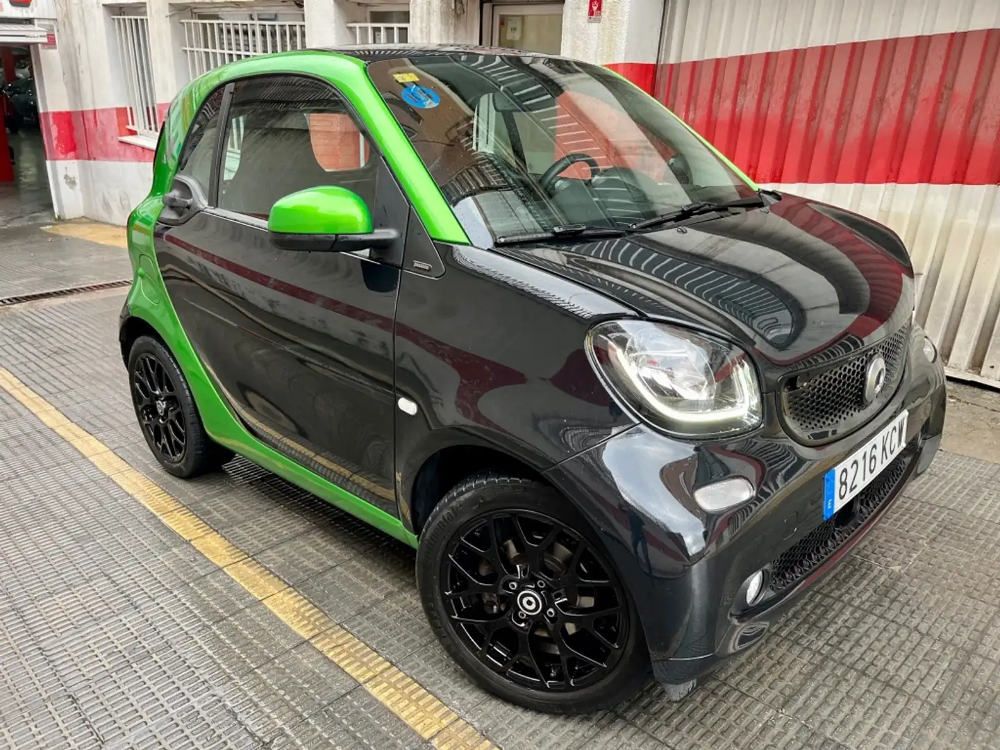 smart forTwo Coupé Electric Drive Nero - 2
