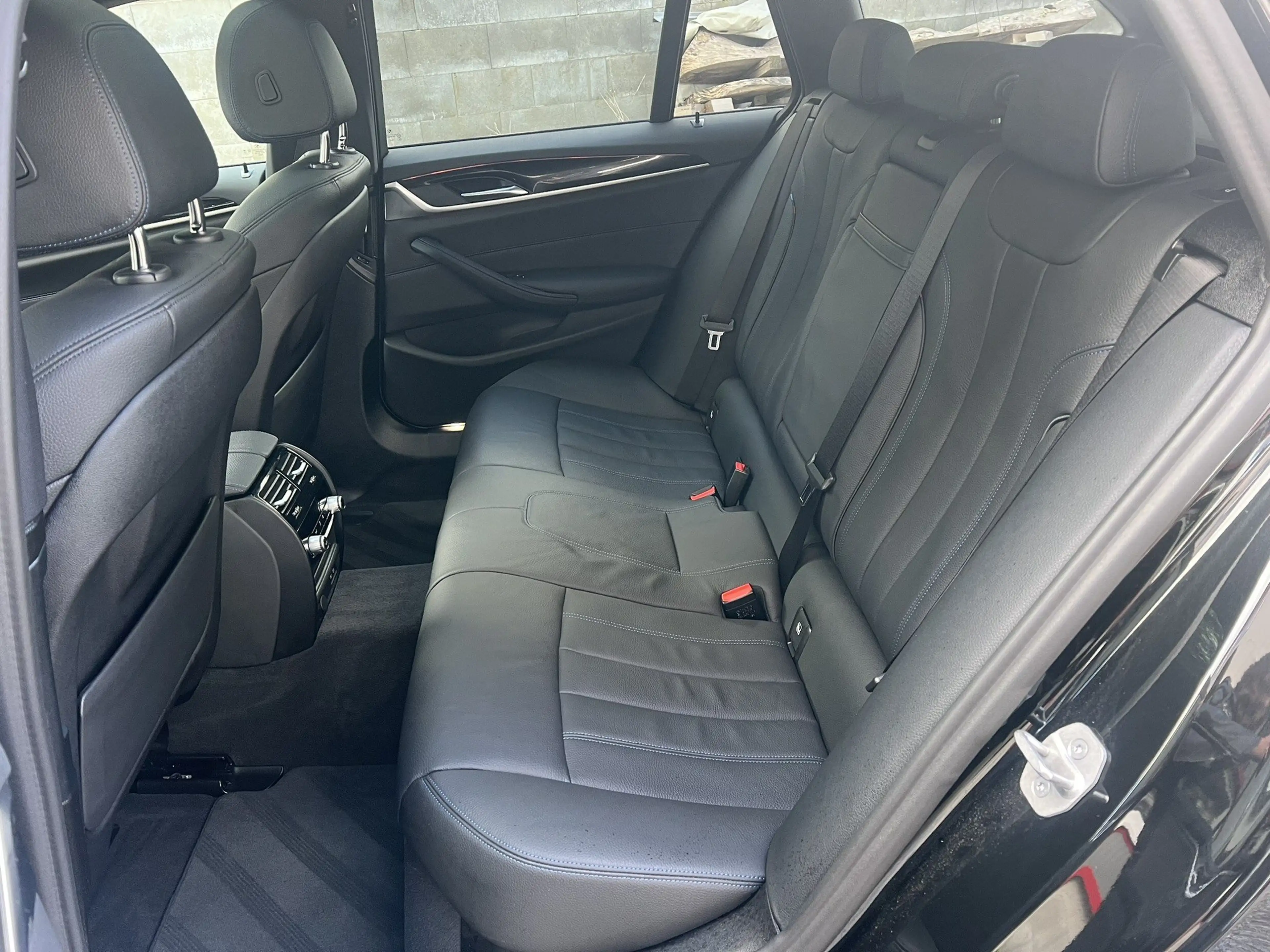 BMW 540 d xDrive Touring M SPORT AHK PANORAMA LASER HEADUP — photo 19
