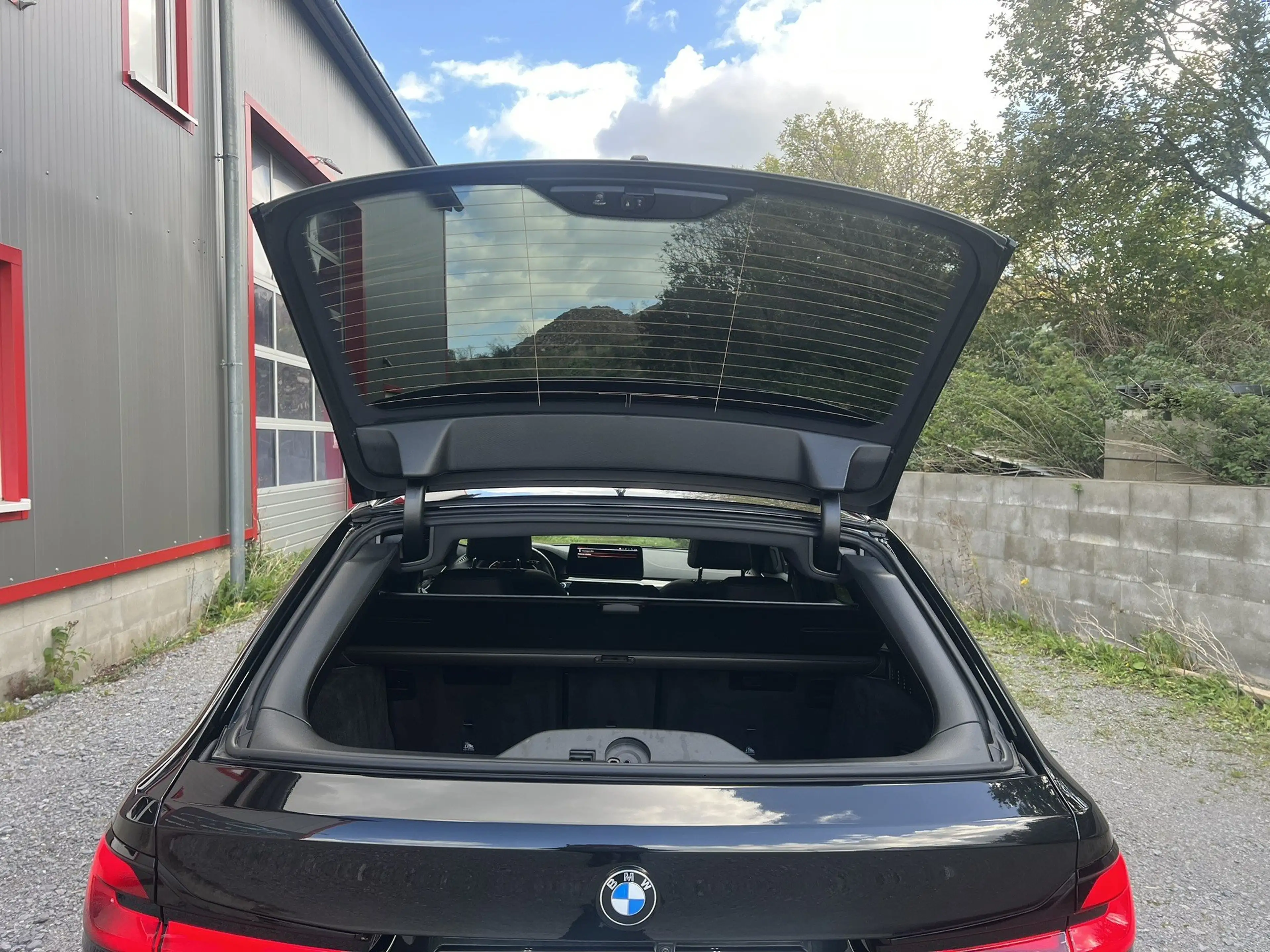 BMW 540 d xDrive Touring M SPORT AHK PANORAMA LASER HEADUP — photo 22