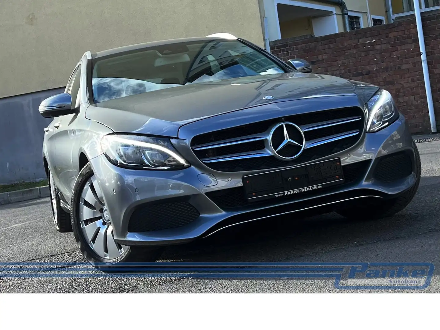 Mercedes-Benz C 250 C -Klasse*LED*Navi*R+F-Cam*Leder*Belüftete Silver - 1