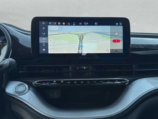 Fiat 500e view 12