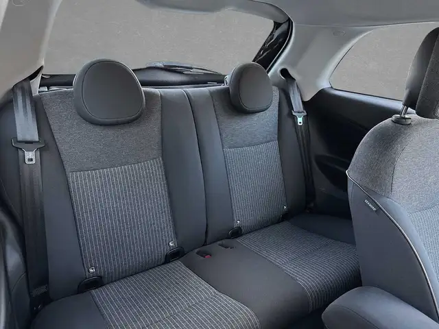 Fiat 500e view 8