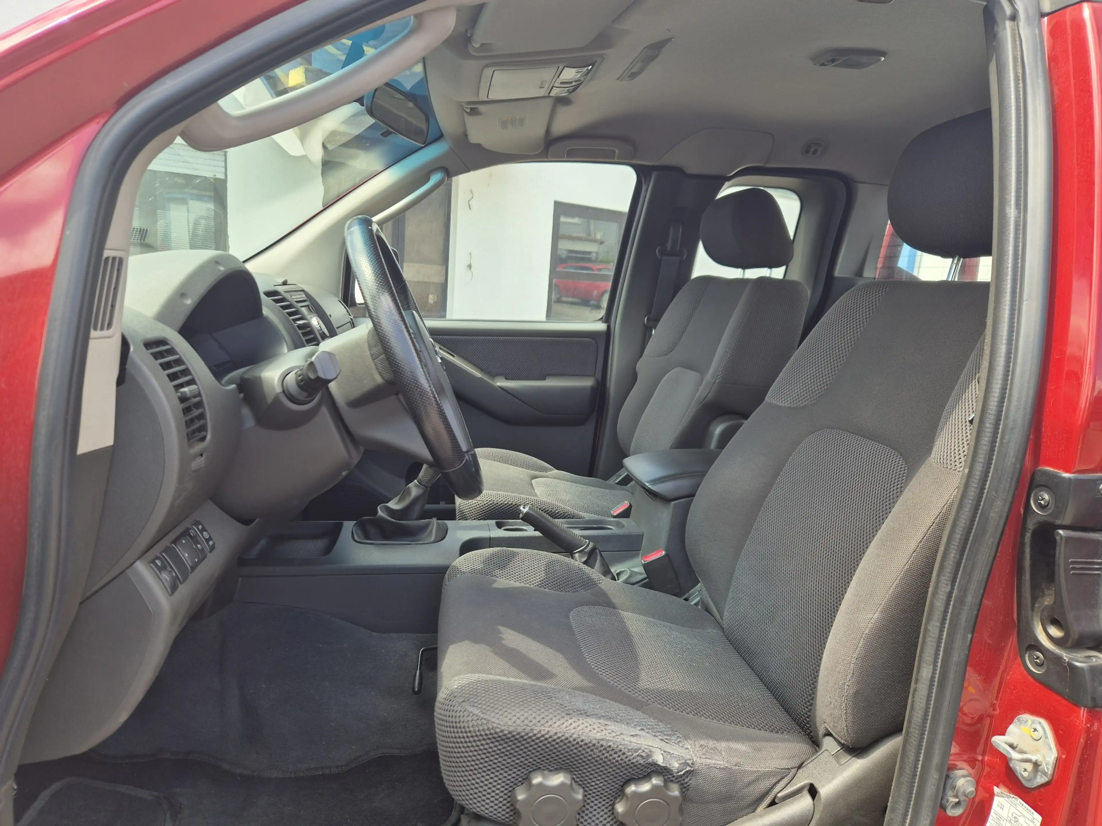 Nissan Navara KingCab Business 4X4 **LKW-Zulassung** — photo 13
