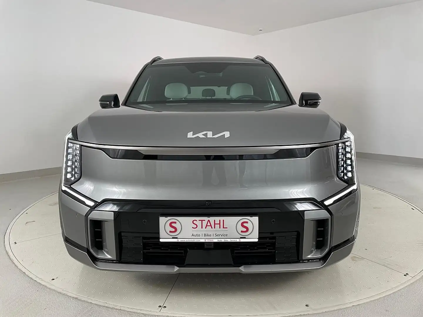Kia EV9 AWD 99.8kWh GT-Line Aut. | Stahl Wien 22 Grau - 2