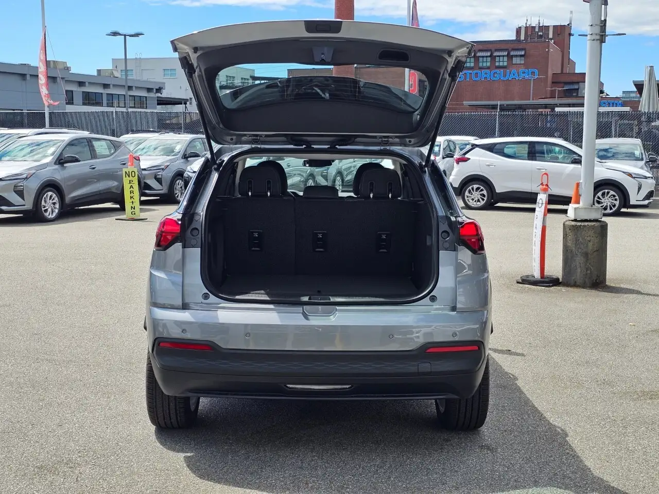 Chevrolet Bolt снимка Chevrolet Bolt