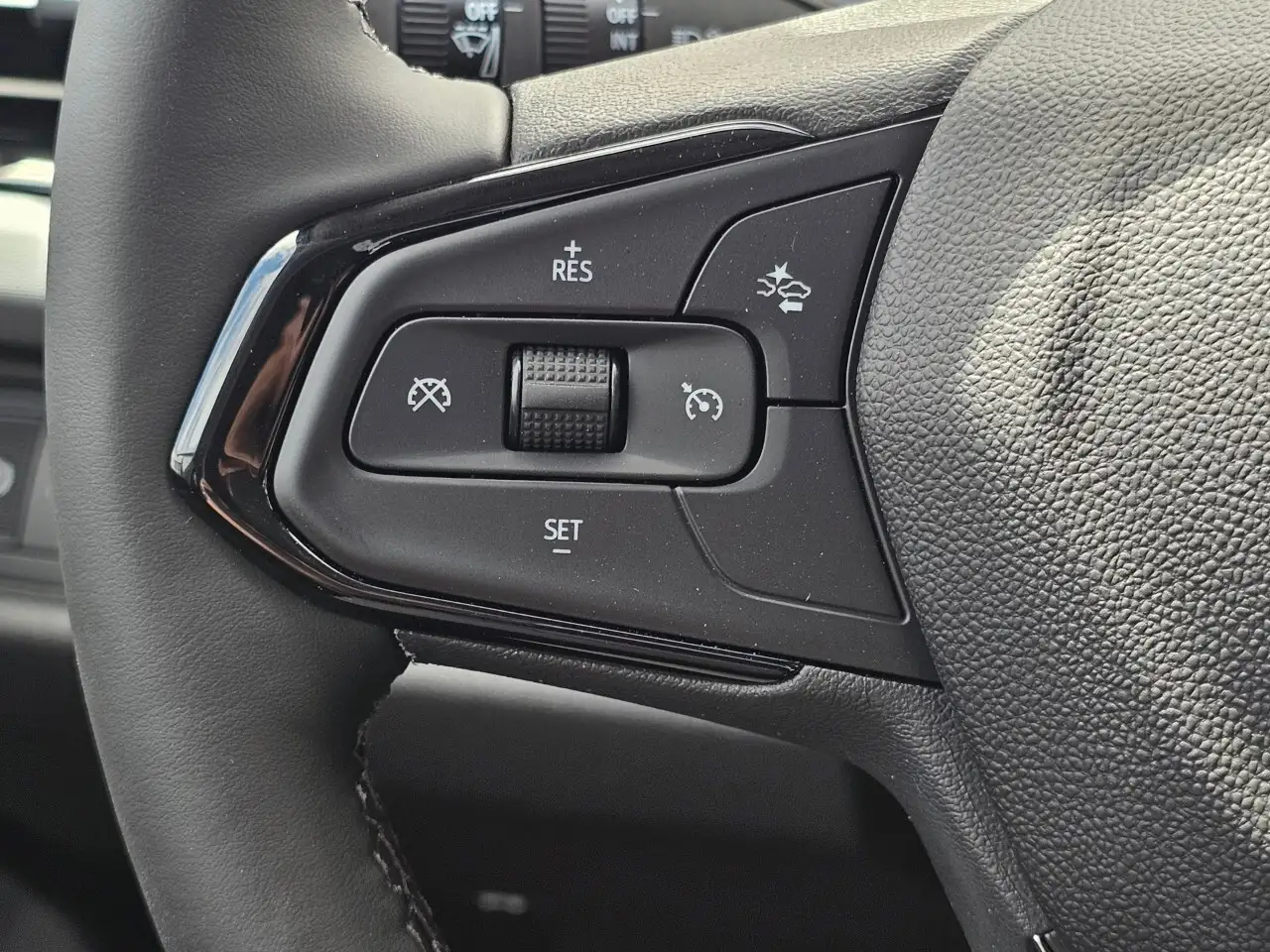 Chevrolet Bolt снимка Chevrolet Bolt
