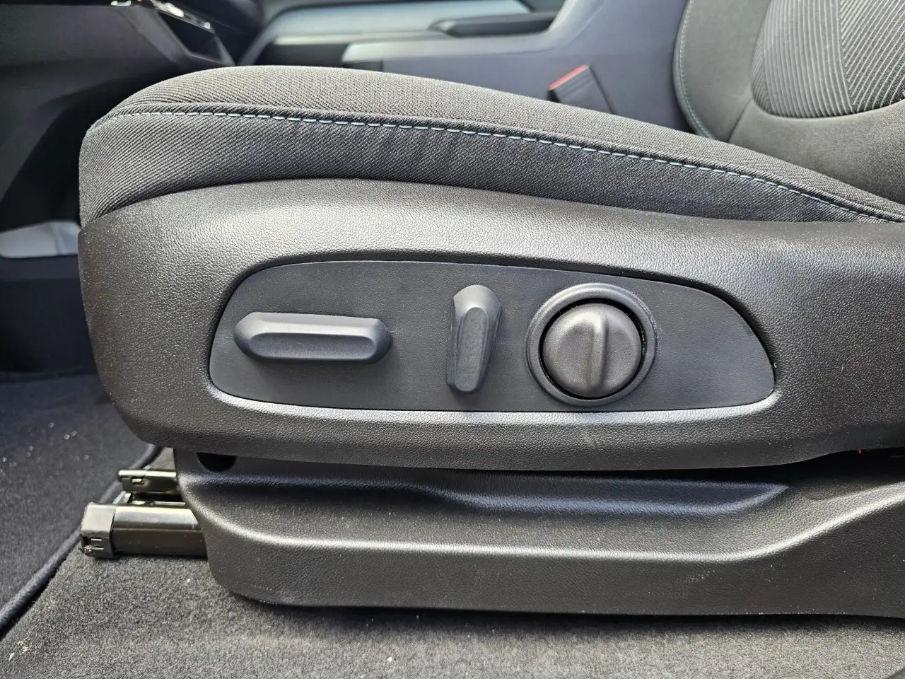Chevrolet Bolt снимка Chevrolet Bolt