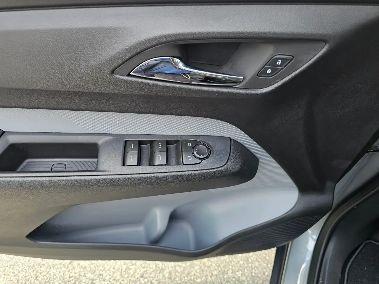 Chevrolet Bolt снимка Chevrolet Bolt