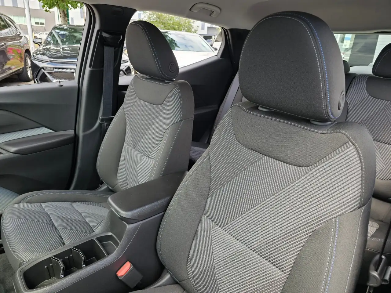 Chevrolet Bolt снимка Chevrolet Bolt