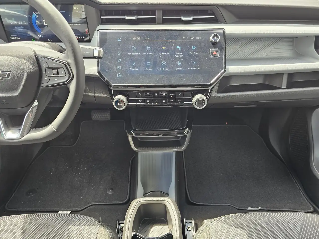 Chevrolet Bolt снимка Chevrolet Bolt