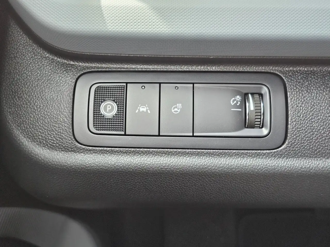 Chevrolet Bolt снимка Chevrolet Bolt
