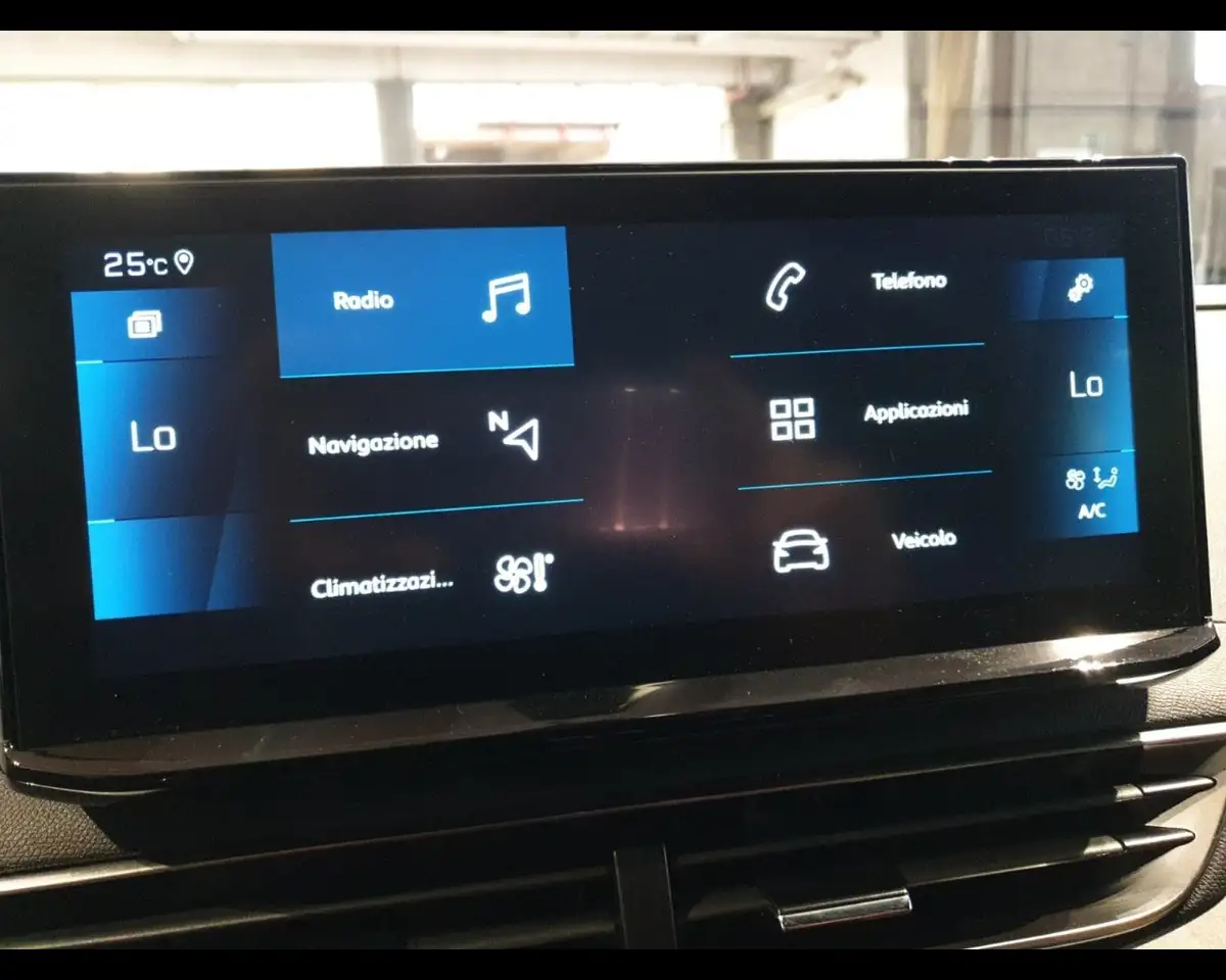 Peugeot 3008 2a serie Hybrid 136 e-DCS 6 GT, миниатюра 12
