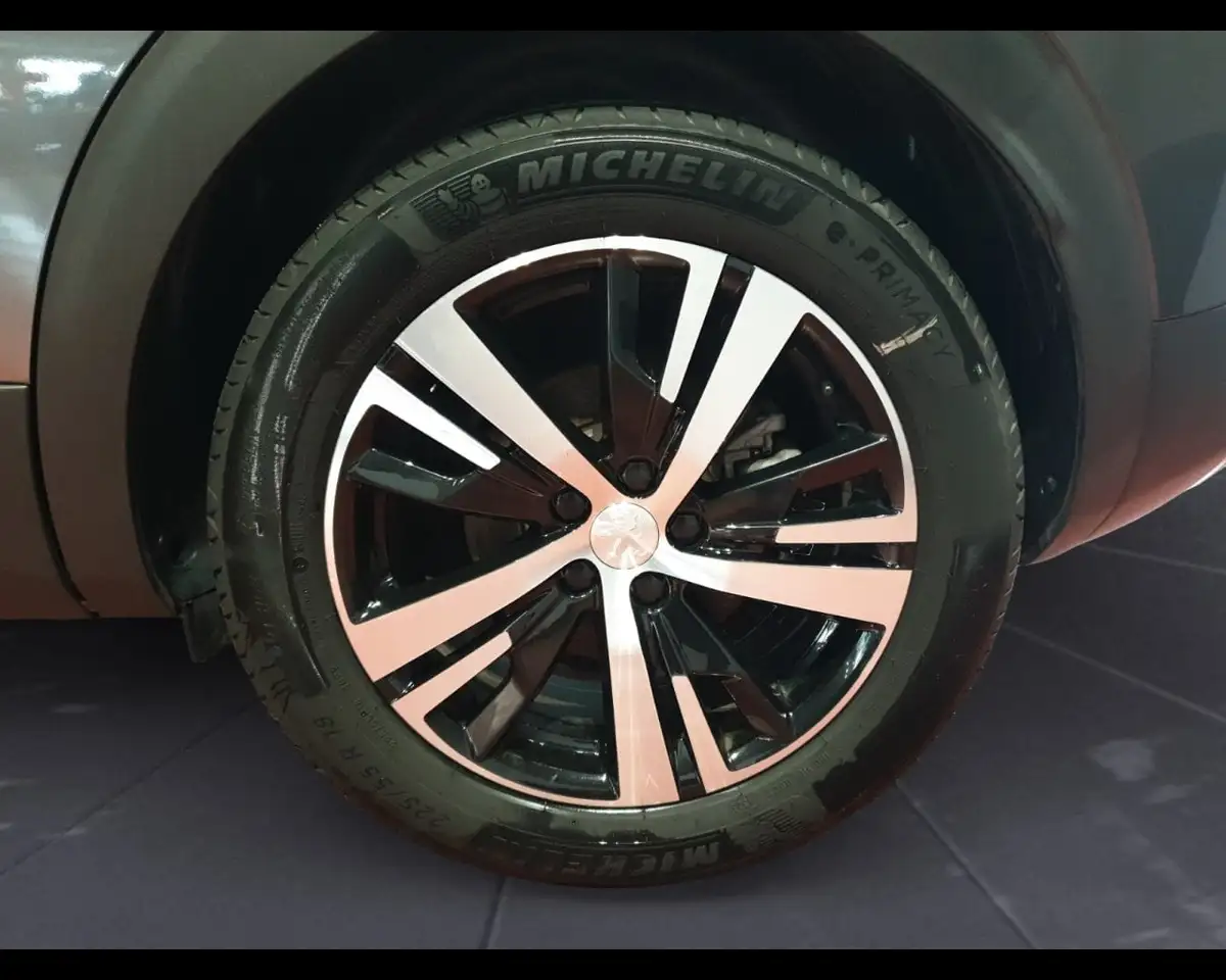 Peugeot 3008 2a serie Hybrid 136 e-DCS 6 GT, миниатюра 11