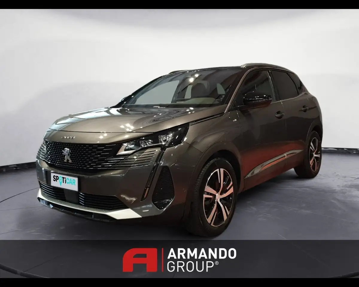 Peugeot 3008 2a serie Hybrid 136 e-DCS 6 GT